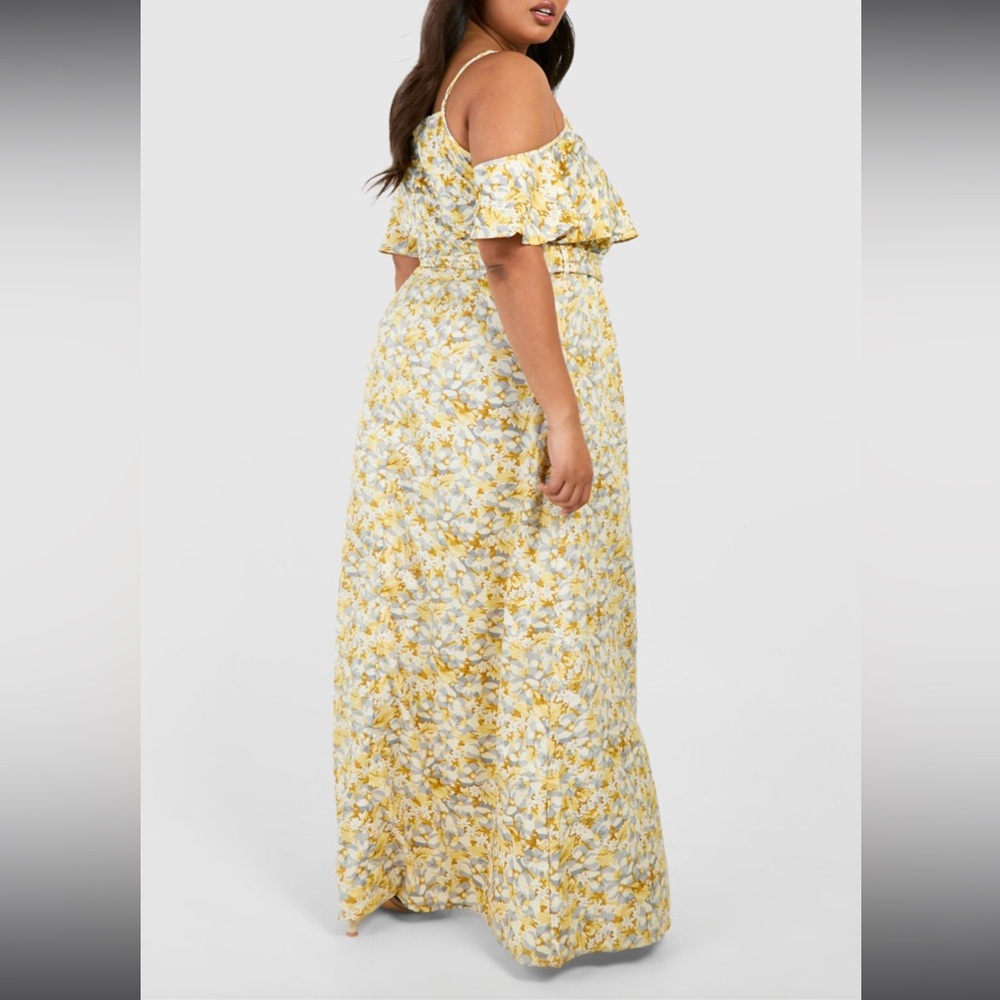 Size 16 boohoo dress